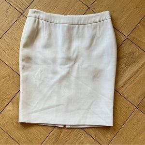 Versace white pencil skirt whit a slit in the back